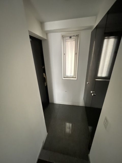 玄関　別部屋参考写真です