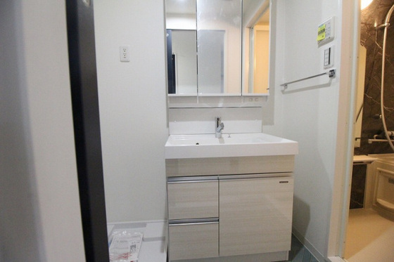 洗面設備　※別部屋の写真です