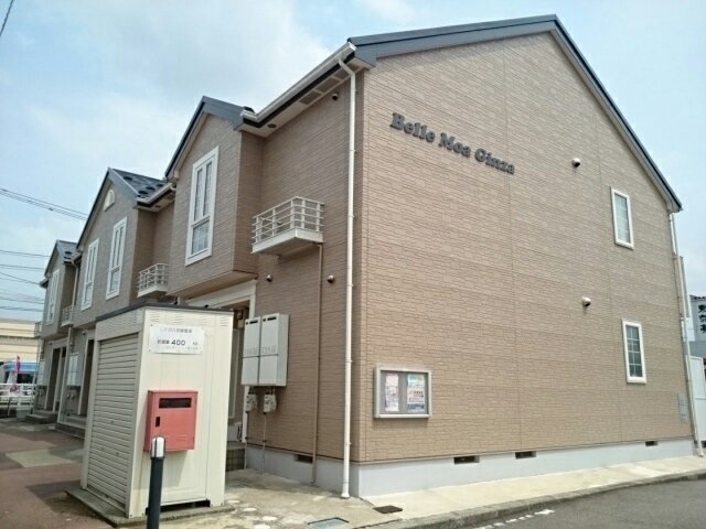 建物外観　外観は落ち着いています