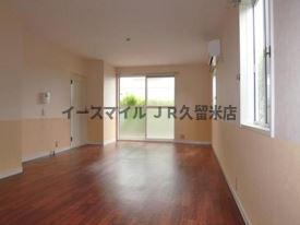 居室・リビング　こちらの居間で趣味の時間をお楽しみください