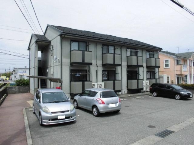 建物外観　外観は落ち着いています