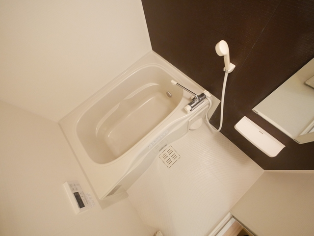 バス・シャワールーム　★落ち着いた雰囲気のバスルームです★