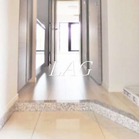 玄関　玄関です。