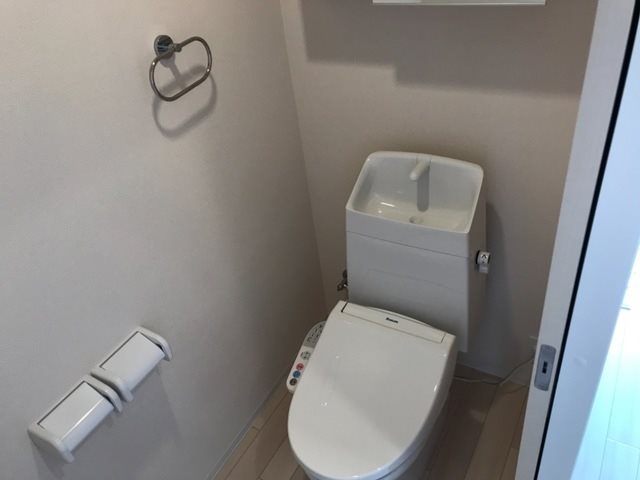 トイレ　建築会社が立てた他物件の写真でご参考下さい。