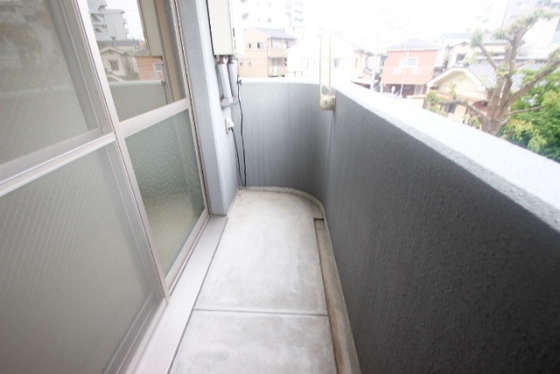 バルコニー　※別部屋の写真です
