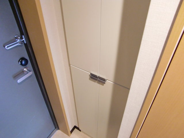 玄関　参考写真（他部屋）