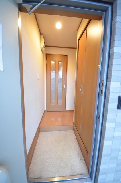 玄関　★お部屋探しは株式会社タウンハウジング東京まで★