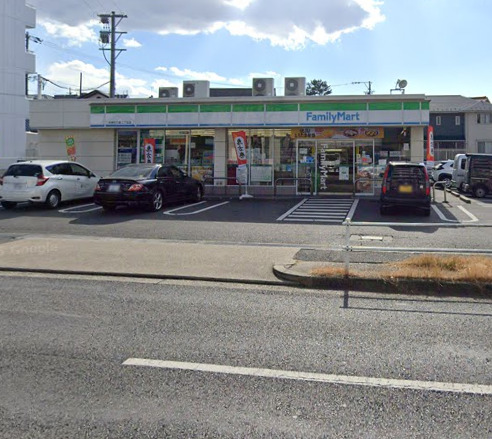 コンビニ　ファミリーマート 名東牧の里二丁目店（コンビニ）まで600m