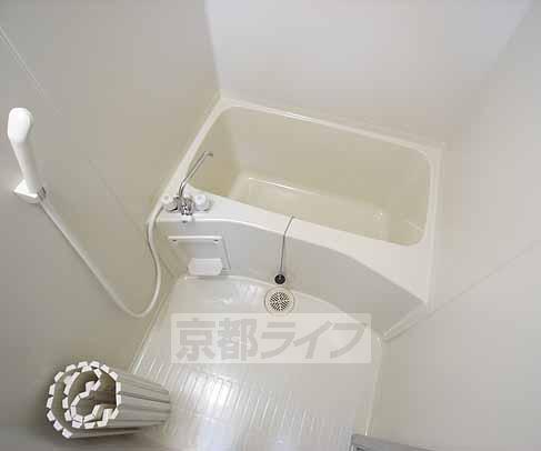バス・シャワールーム　一日の疲れは半身浴で・・・
