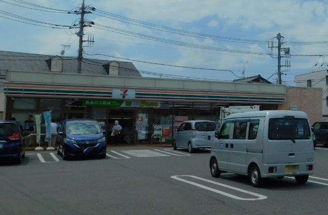コンビニ　セブンイレブン我孫子天王台２丁目店（コンビニ）まで391m