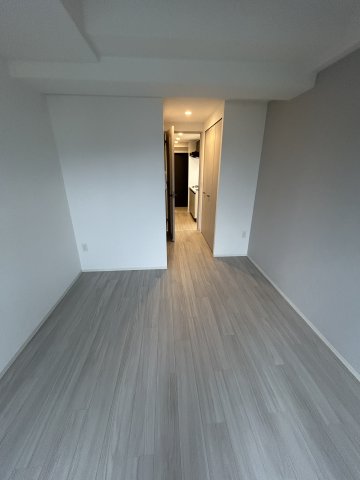 その他部屋・スペース　広くて明るい寝室