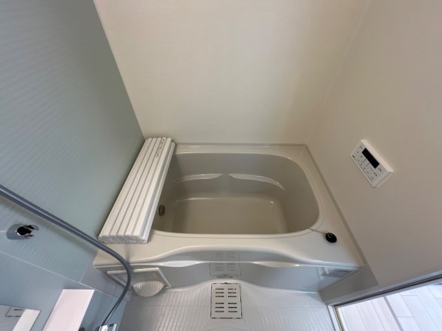 バス・シャワールーム　ゆったり過ごせるお風呂です