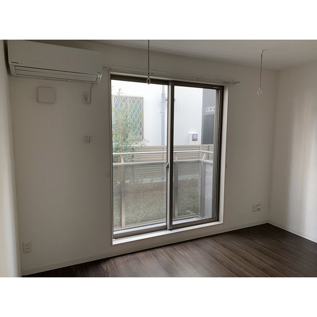 居室・リビング　きれいなお部屋