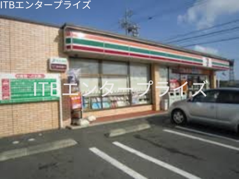 コンビニ　セブンイレブン浜松寸田ヶ谷店（コンビニ）まで945m