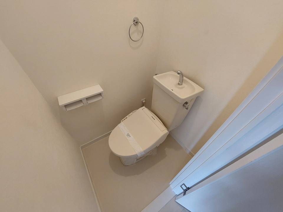 トイレ　トイレ