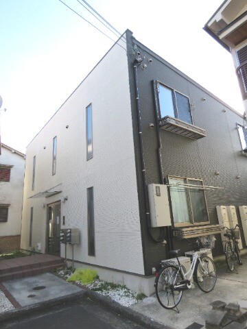 堺市中区深井中町のアパートの建物外観