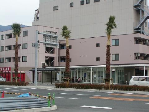 宇和島市恵美須町のマンションの建物外観