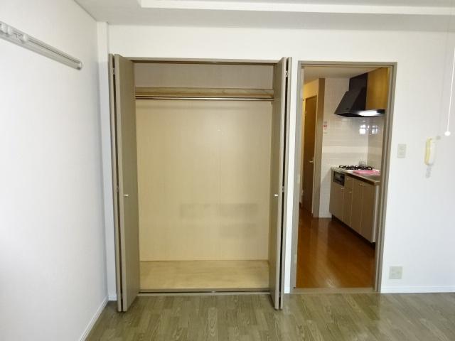収納　クローゼット（イメージ）