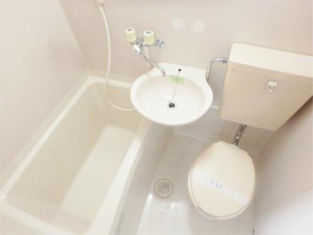 バス・シャワールーム　バスルーム