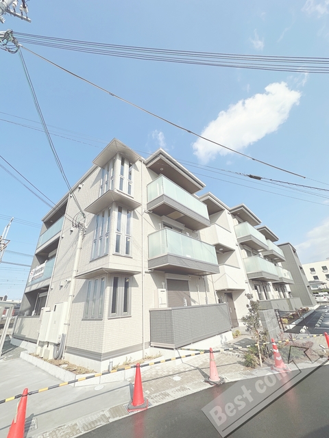 Ｄ-ＲＯＯＭ ＮＡＮＫＡＩの建物外観