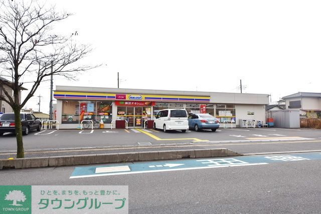 【蓮田市緑町のアパートのコンビニ】