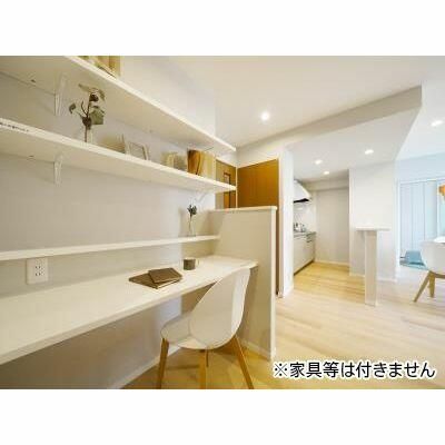 【中央区佃のマンションのエントランス】