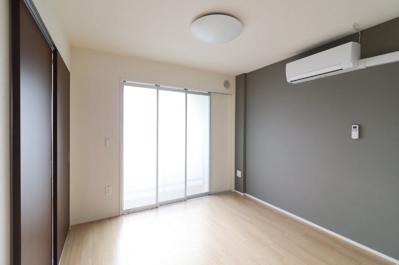 居室・リビング　図面と現状に相違がある場合には現状を優先