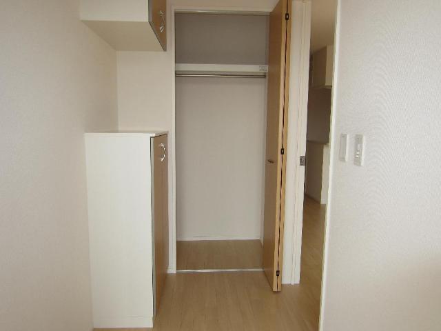 玄関　玄関収納