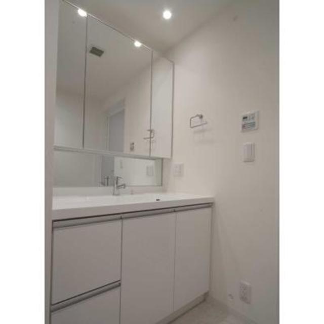 キッチン　※写真は同タイプ住戸です。