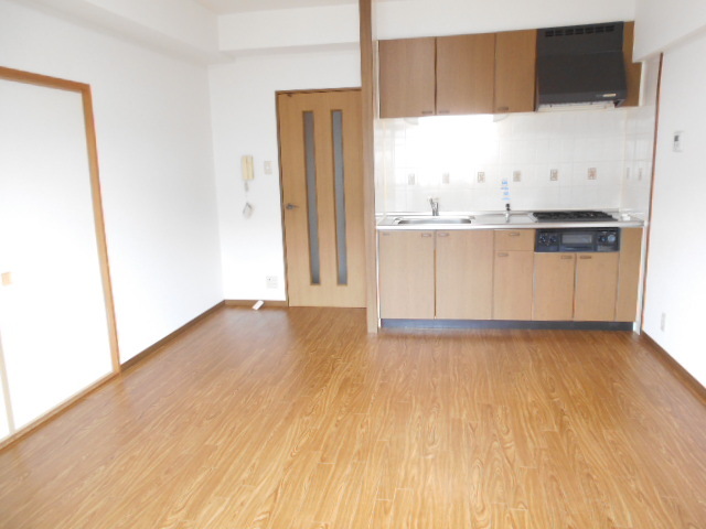 居室・リビング　広々リビング