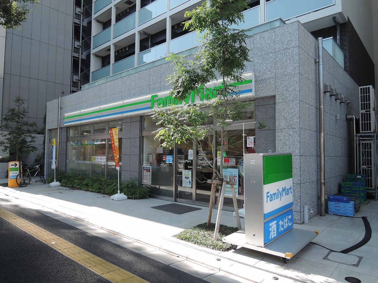 コンビニ　ファミリーマート飯田橋駅北店（コンビニ）まで10m