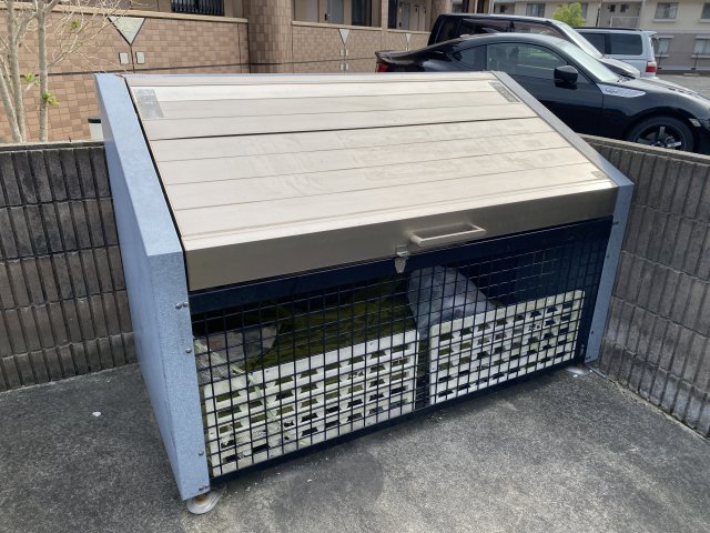 その他　ゴミ捨て場（その他）まで30m