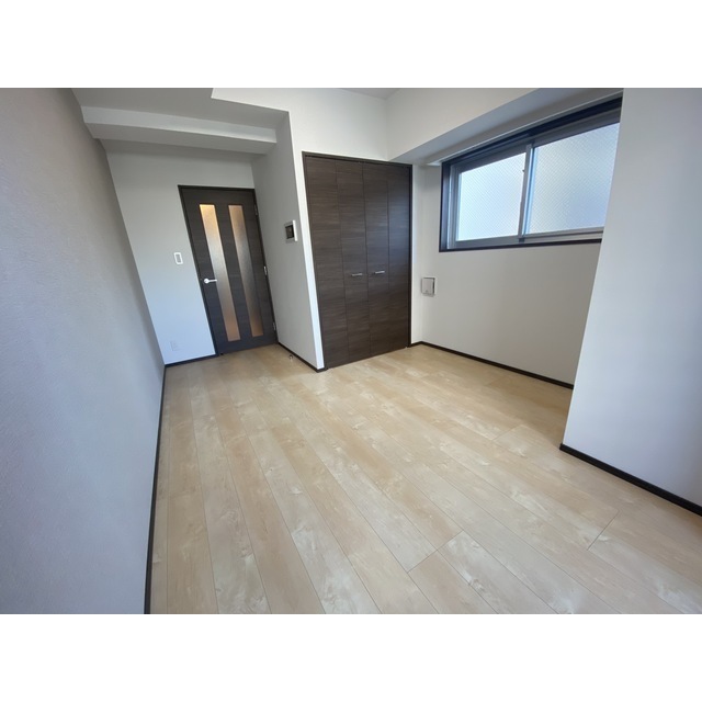 その他部屋・スペース　洋室約６．６帖