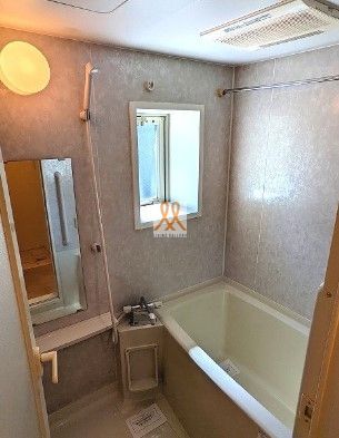 バス・シャワールーム　※他部屋参考写真