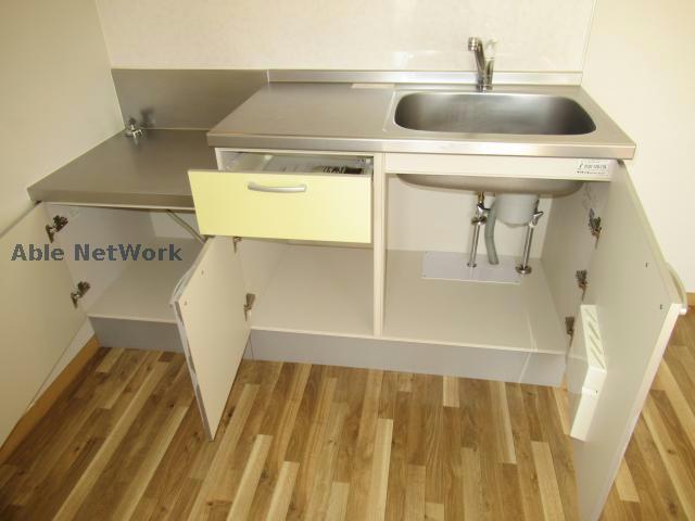 キッチン　※同物件別部屋