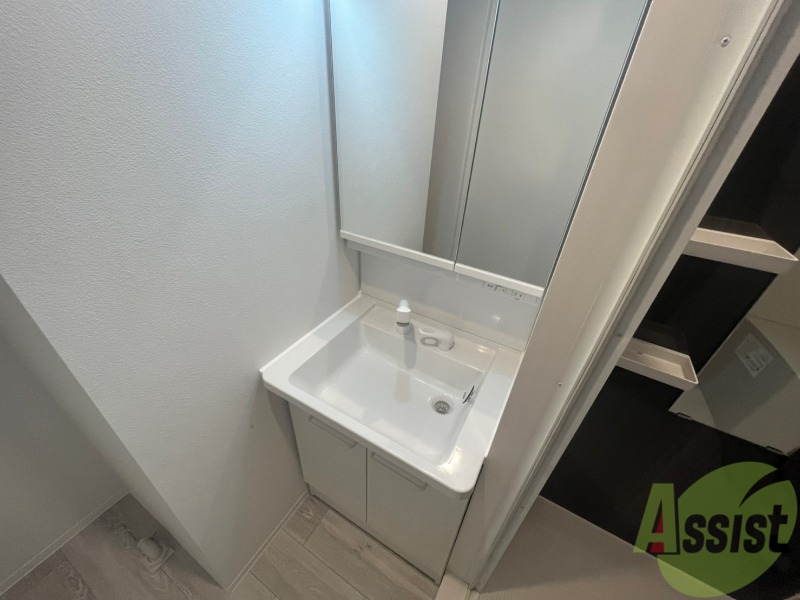 洗面設備　シャンプードレッサーで身支度もラクラクです！