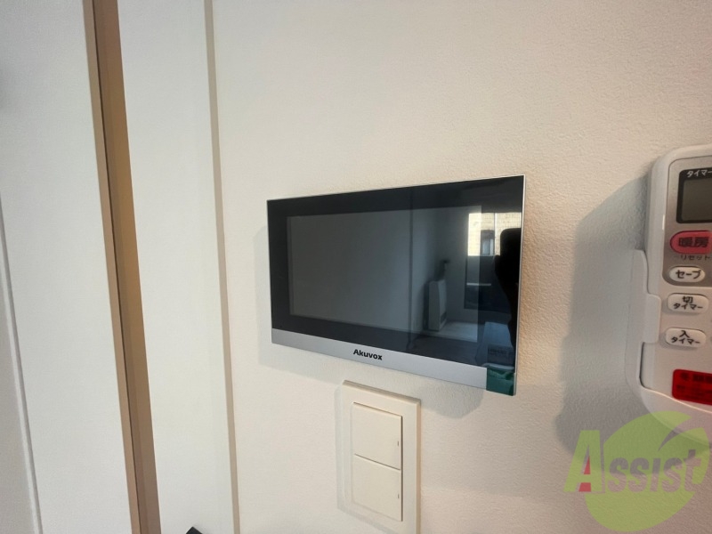 セキュリティ　ＴＶモニター付インターホンです。来客者の顔が見えるので安心！