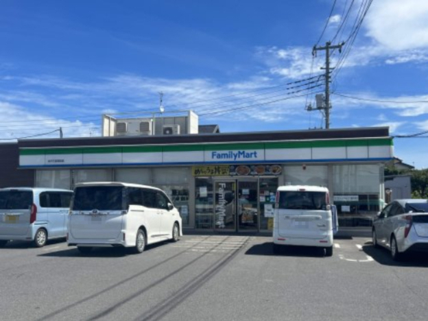 コンビニ　ファミリーマート 水戸元吉田町店（コンビニ）まで878m