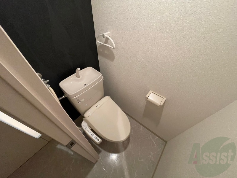 トイレ　ウォシュレット機能がついたトイレ。安心して使用できますね。