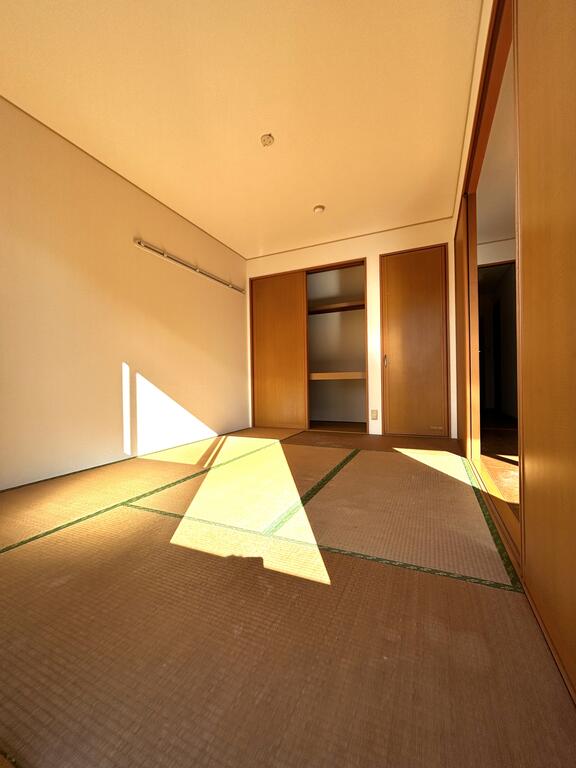 その他部屋・スペース　和室6畳　収納付き