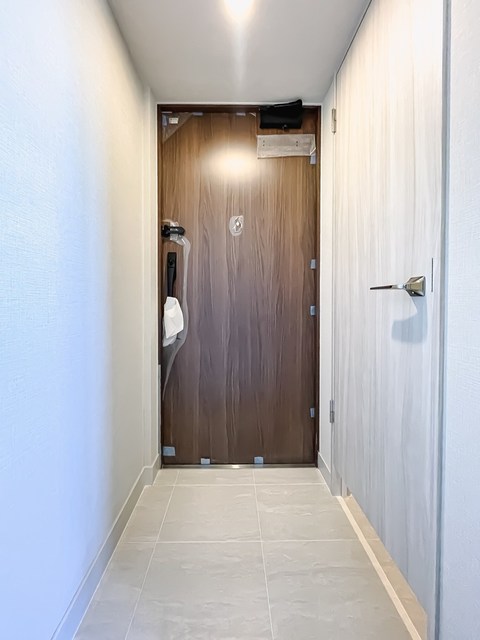 玄関　※写真は同タイプ住戸です。