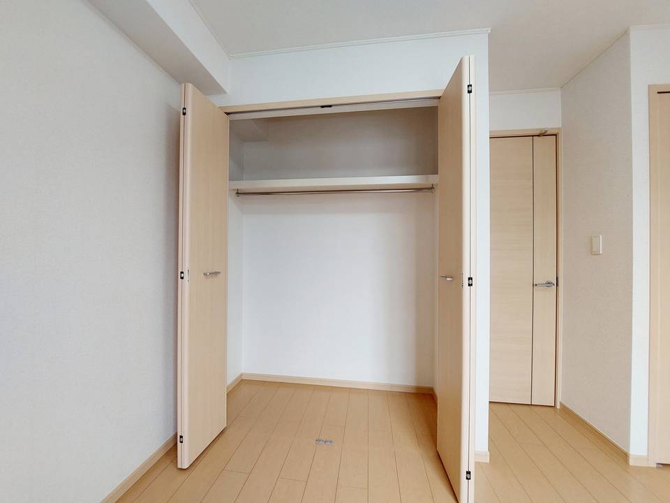 収納　クローゼット
