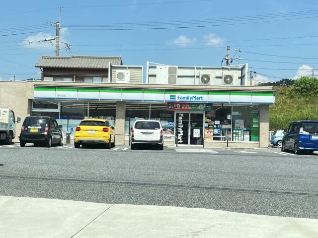 コンビニ　ファミリーマート瀬戸石田店（コンビニ）まで654m