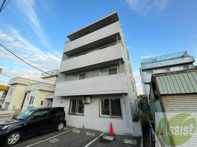 建物外観　札幌市東区北二十五条東「ル・ファールＮ２５」