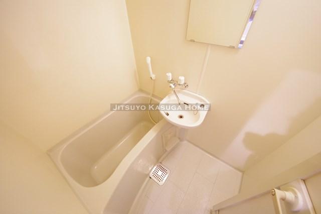 バス・シャワールーム　別部屋参考写真