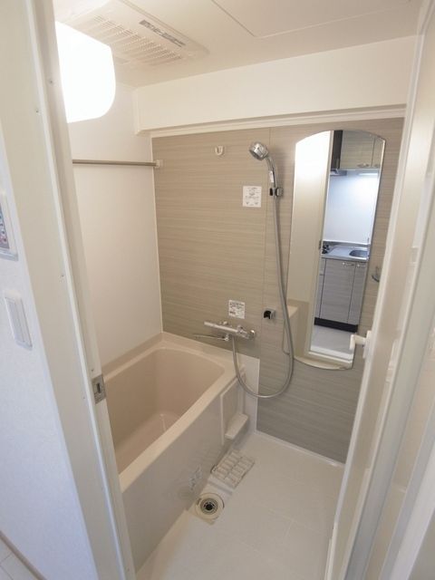 バス・シャワールーム　室内・室内設備