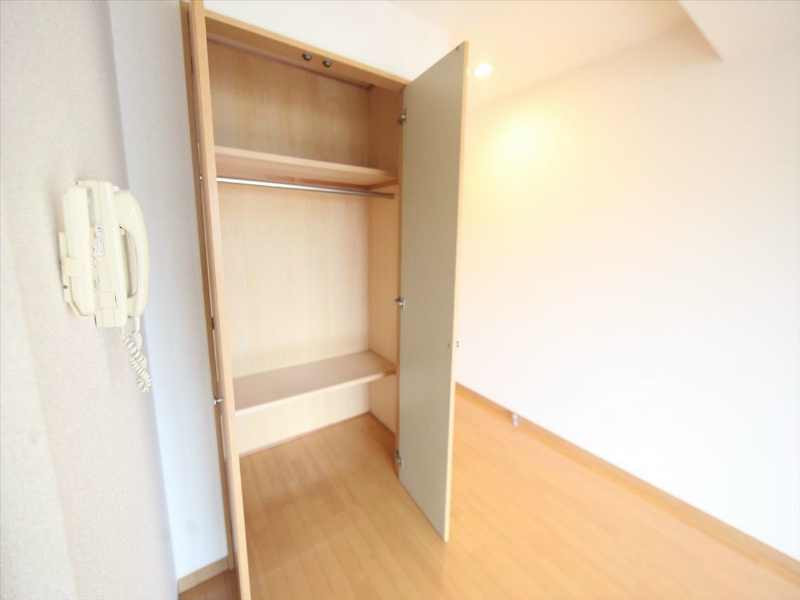 収納　クローゼット（収納充実してます）