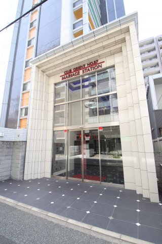 エントランス　清潔なエントランスです