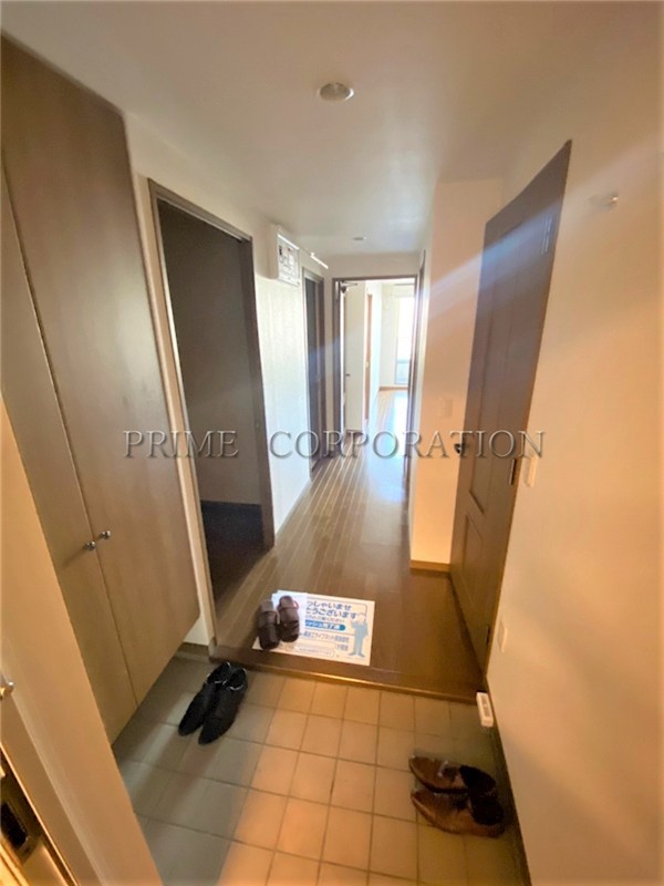 玄関　※参考写真※