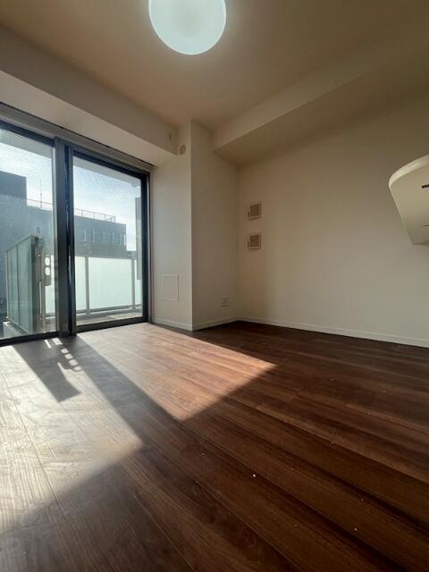 居室・リビング　４階同間取り参考写真